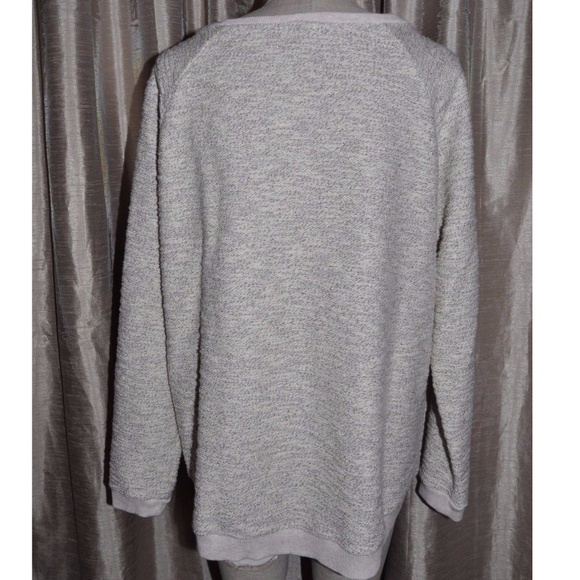 LUCKY LOTUS Studded Metallic Pullover Top - Picture 7 of 8